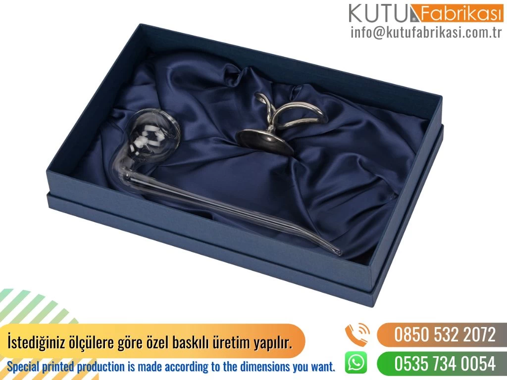 Hardcover Box 13