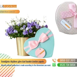 Kalp Çiçek Kutusu